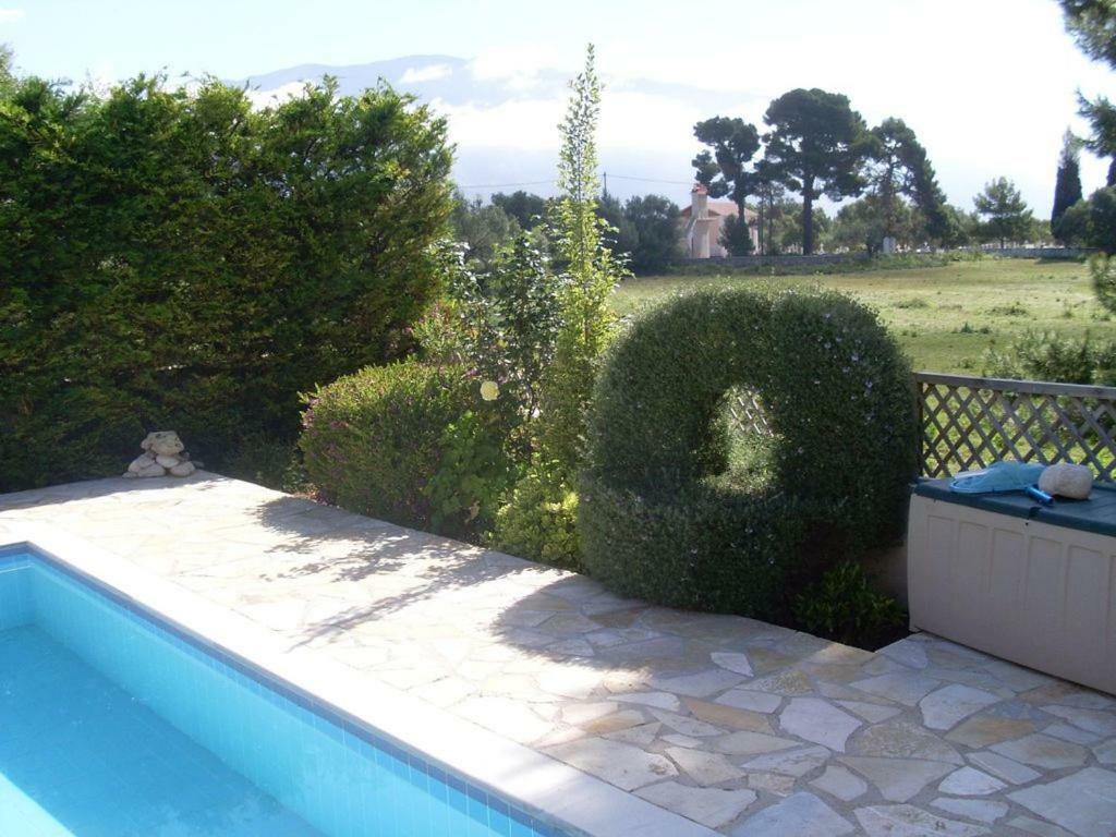 Villa Amelia Metaxata Exterior photo
